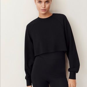 Mango Black Sporty Crop Sweatshirt Size Small